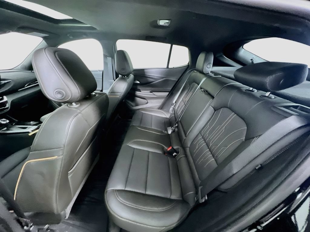 2025 Buick Envista Avenir - Photo 21
