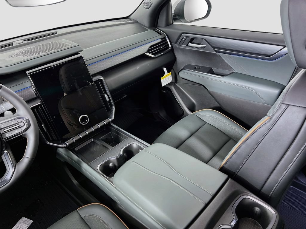 2026 GMC Acadia AT4 - Photo 22