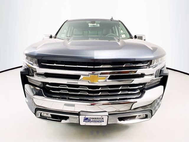 Used 2020 Chevrolet Silverado 1500 LTZ with VIN 3GCUYGED9LG390966 for sale in Madison, WI