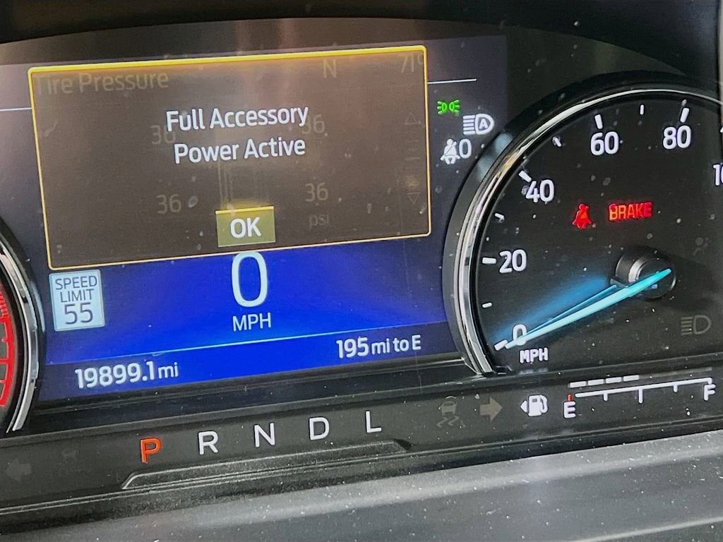 2023 Ford Explorer ST-LINE - Photo 11