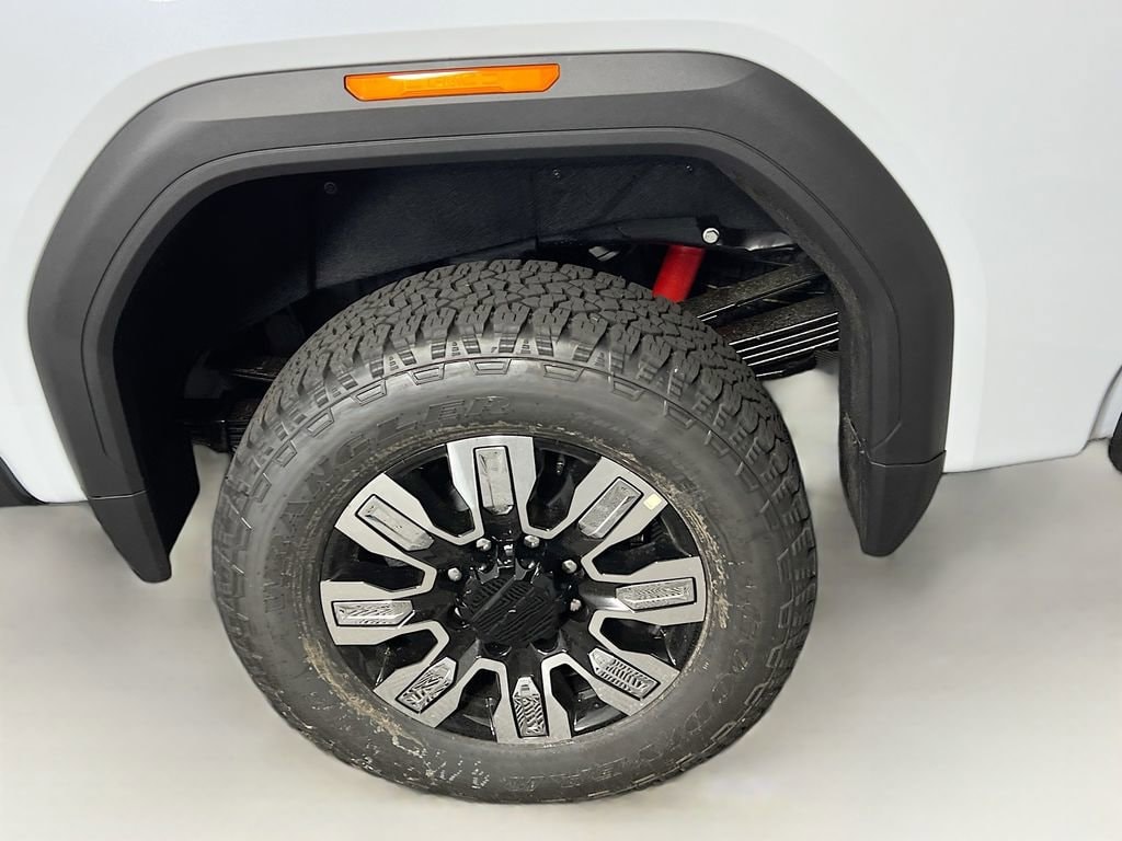 2026 GMC Sierra 3500HD Denali - Photo 27