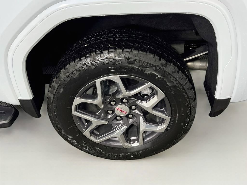 2026 GMC Sierra 1500 SLT - Photo 26