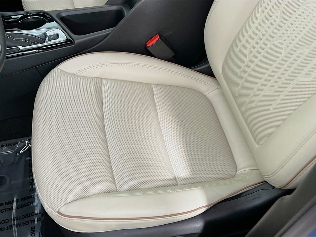 2024 Buick Encore GX Avenir - Photo 19