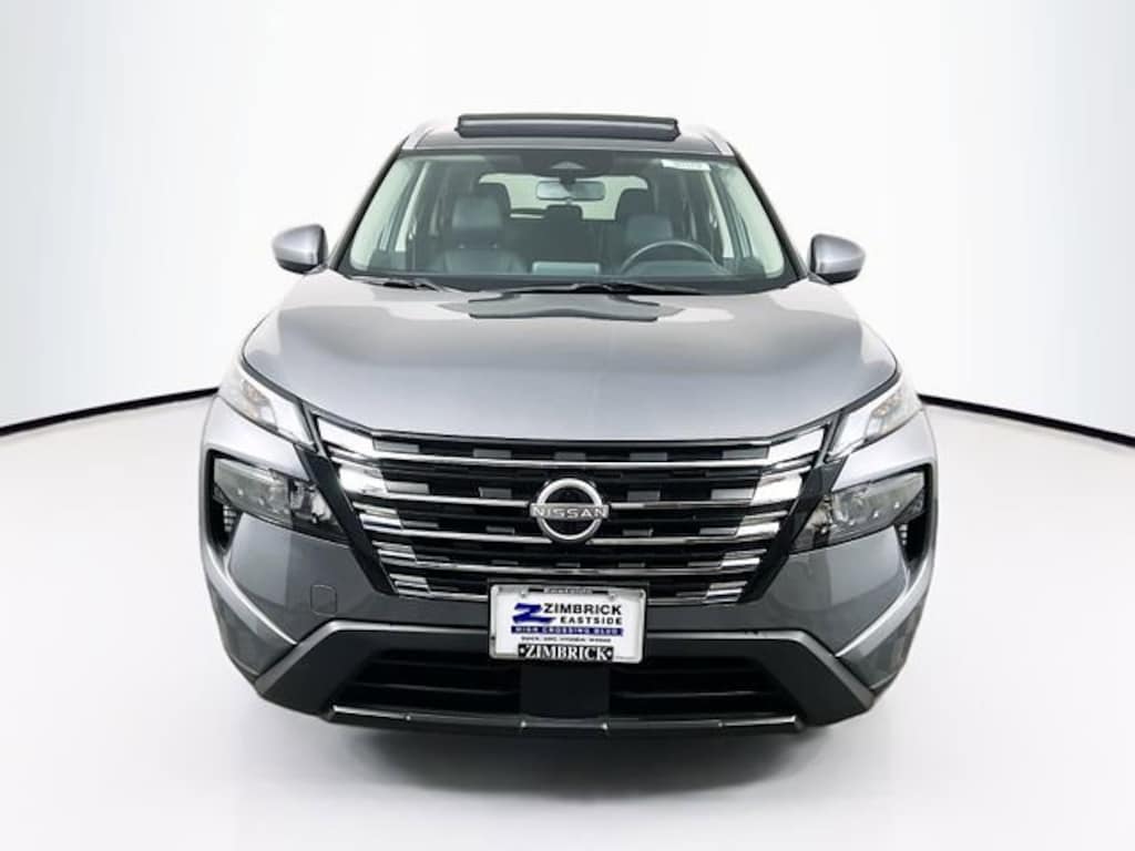 Used 2024 Nissan Rogue SV