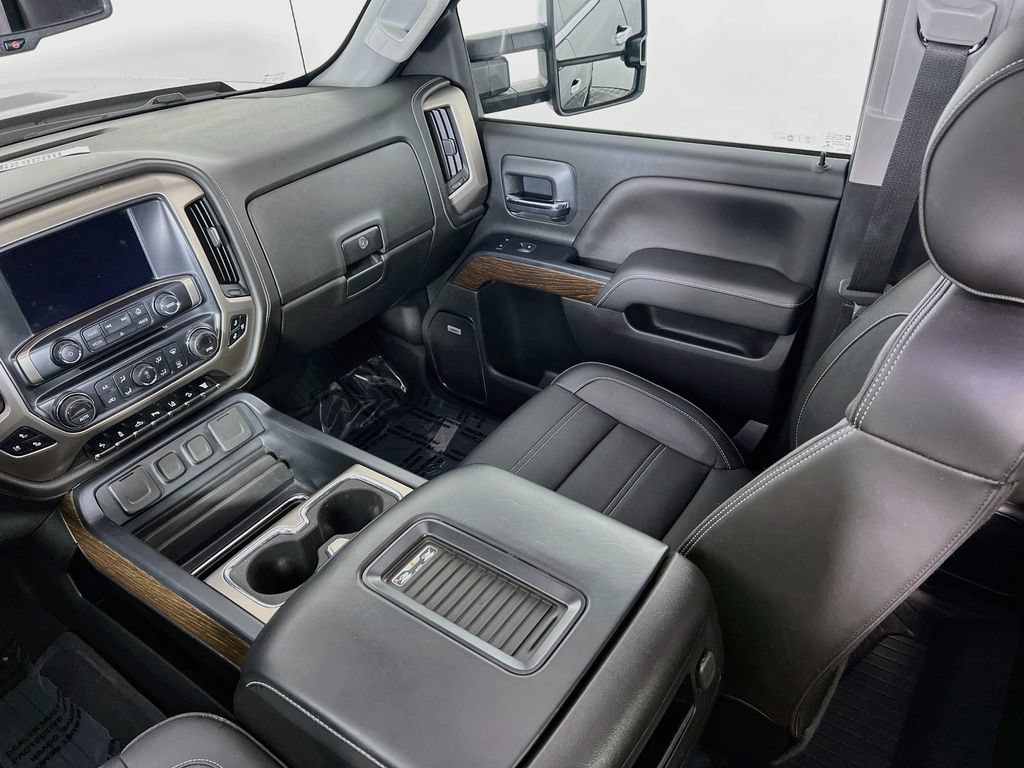 2018 GMC Sierra 3500 Denali HD Denali - Photo 24