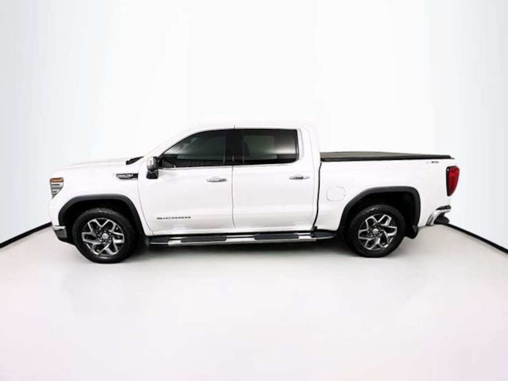 Used 2023 GMC Sierra 1500 SLT Truck
