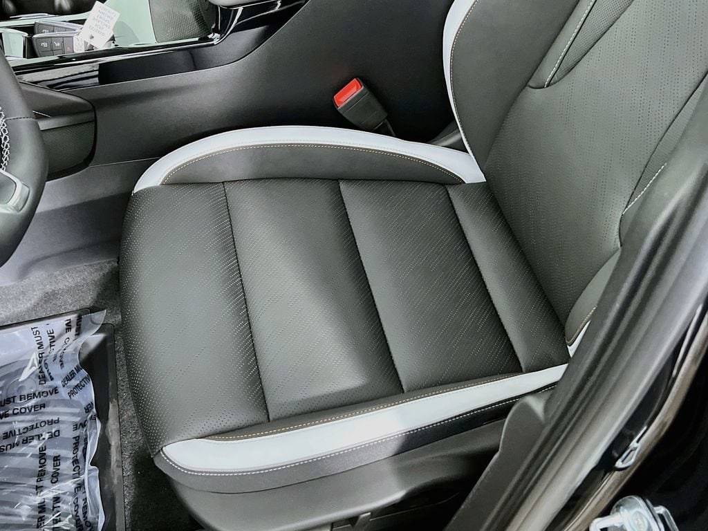 2026 Buick Envision Sport Touring - Photo 17