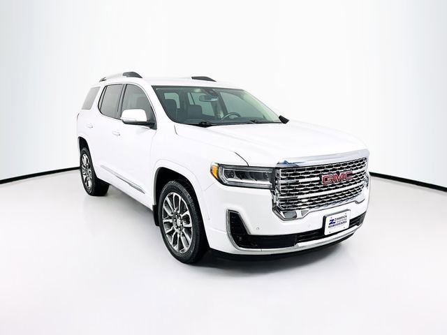 2021 GMC Acadia Denali's photo