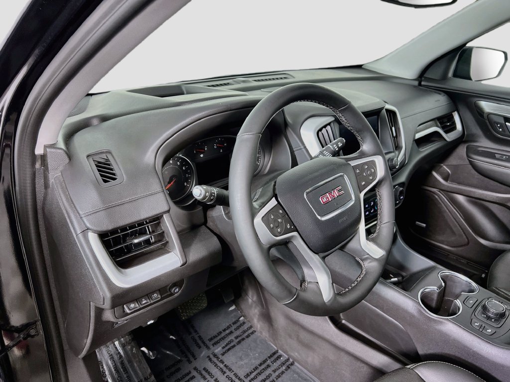 2024 GMC Terrain SLT - Photo 8