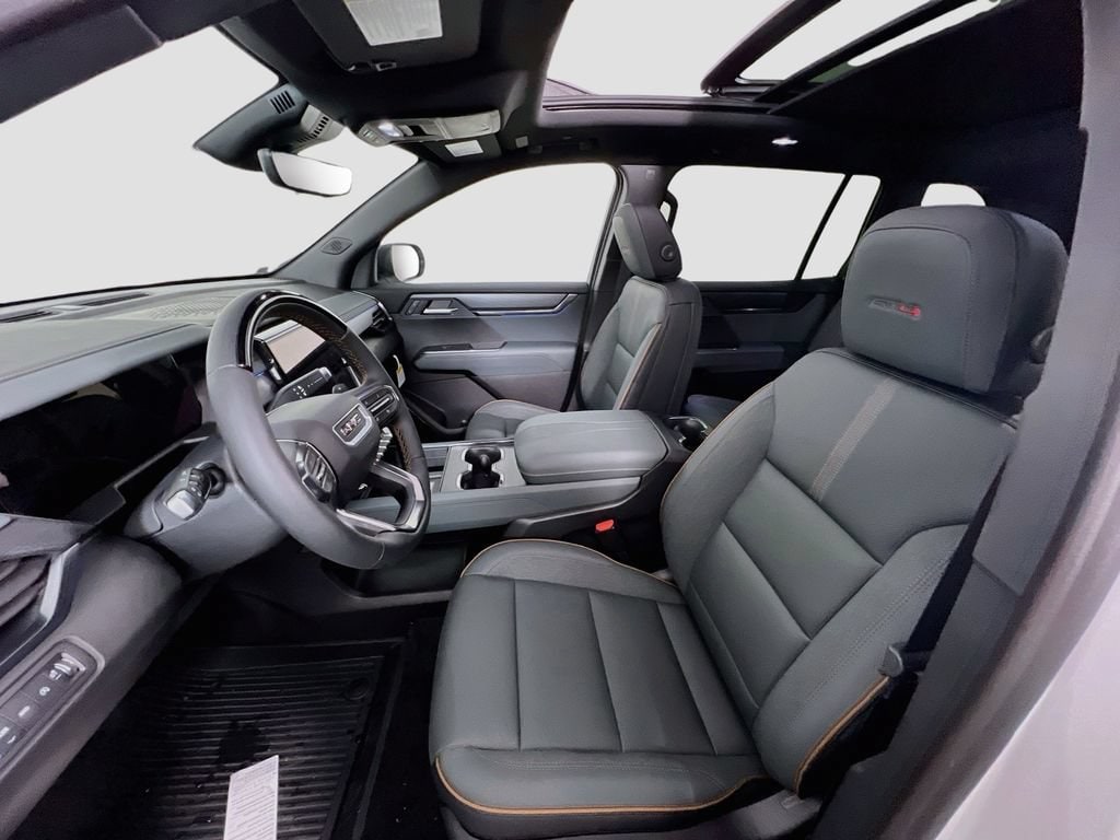 2026 GMC Acadia AT4 - Photo 19