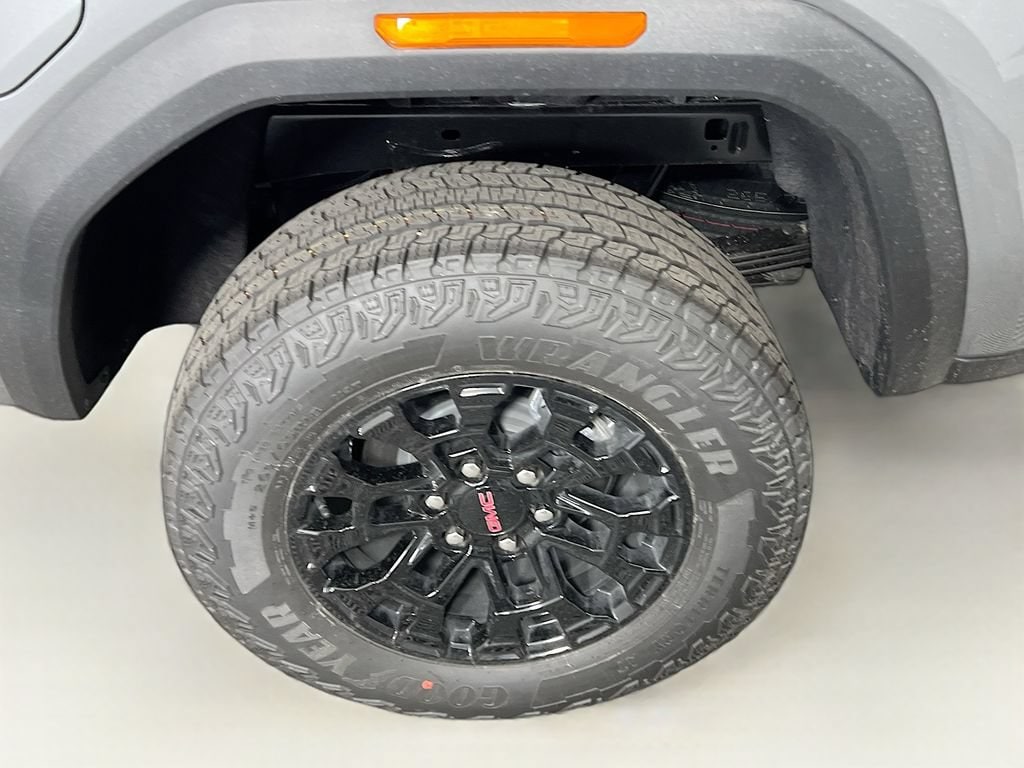 2026 GMC Canyon Elevation - Photo 24