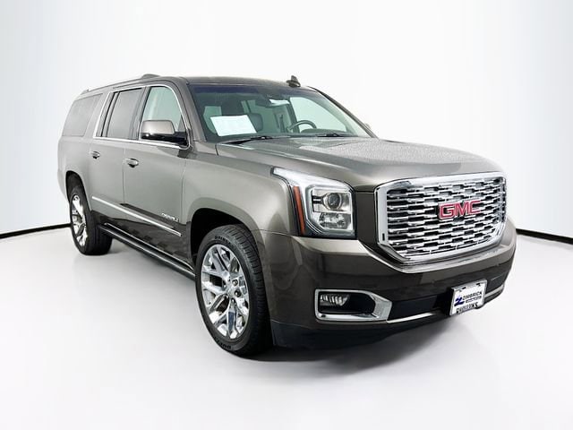 2019 GMC Yukon XL Denali's photo