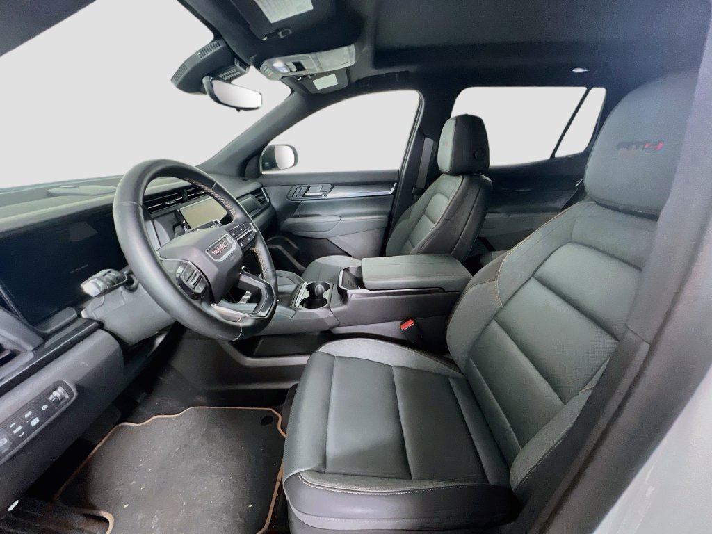 2026 GMC Terrain AT4 - Photo 18
