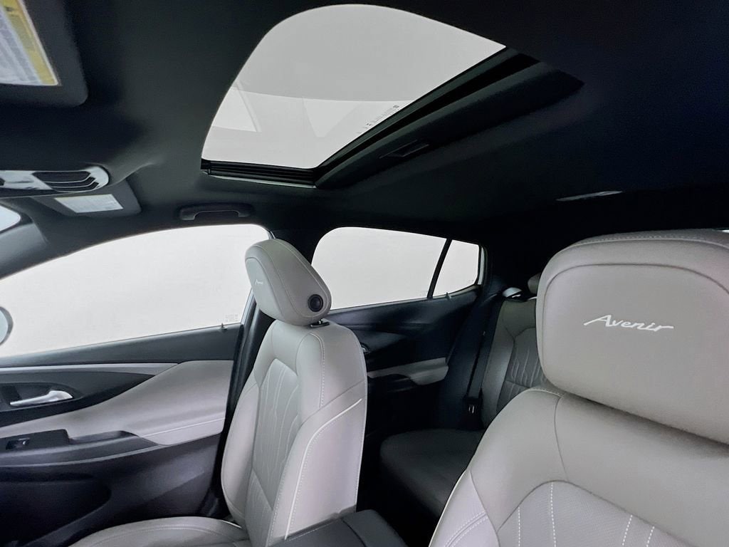 2025 Buick Envista Avenir - Photo 19