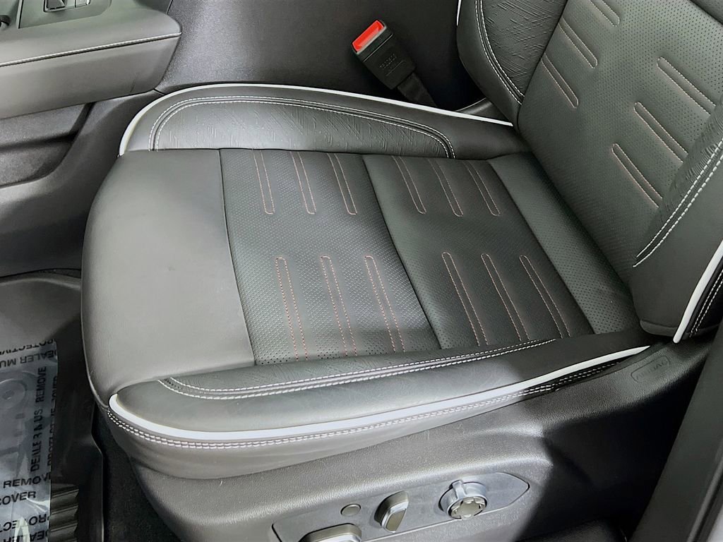 2026 GMC Sierra 1500 AT4X - Photo 19