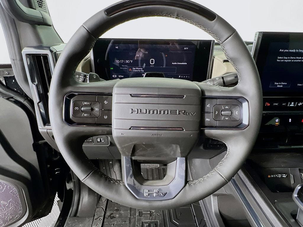 2026 GMC HUMMER EV 2X - Photo 11