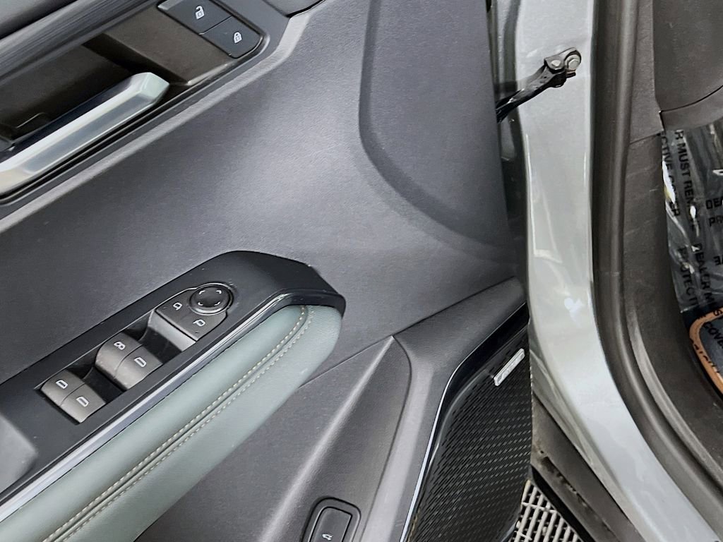 2024 GMC Acadia AT4 - Photo 17