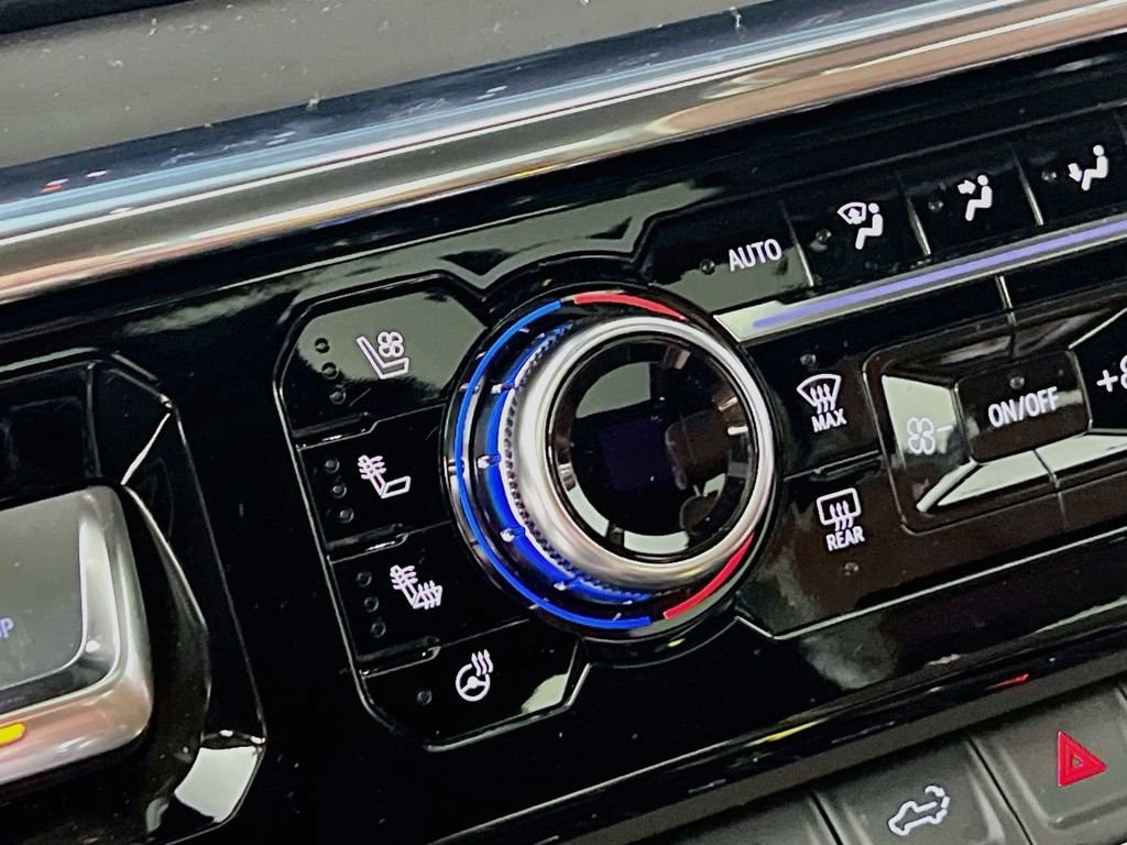 2025 GMC Sierra 1500 Denali Ultimate - Photo 18