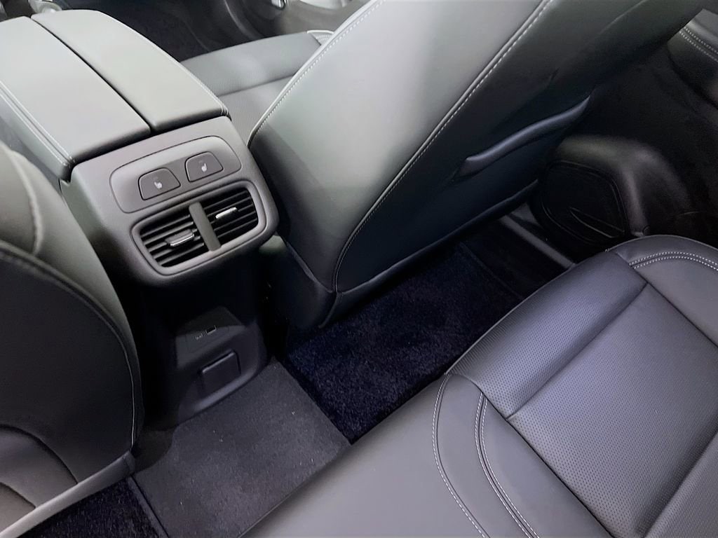 2026 Buick Envision Avenir - Photo 25