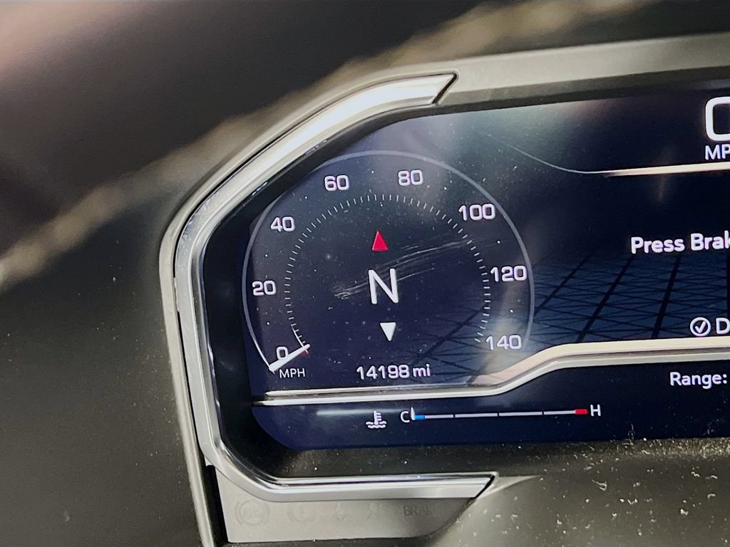 2025 GMC Sierra 1500 Denali Ultimate - Photo 10