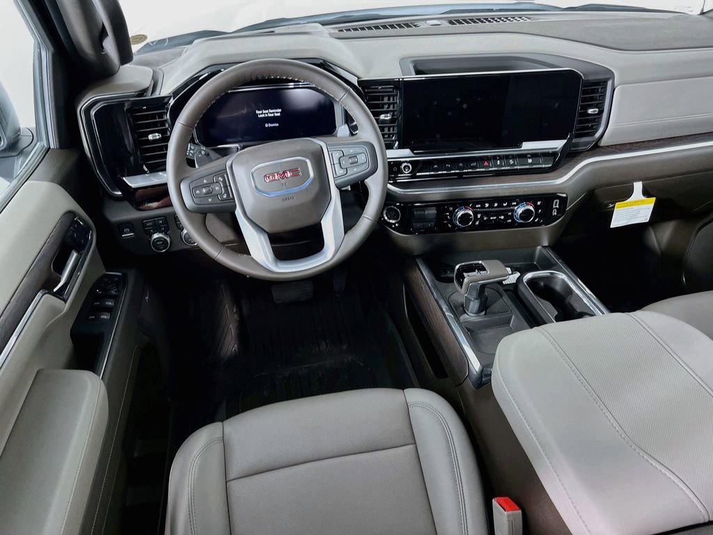 2026 GMC Sierra 1500 SLT - Photo 21