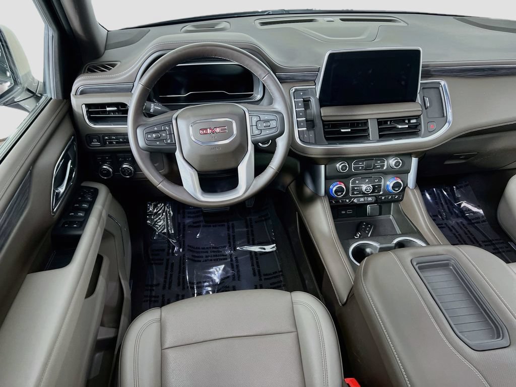2023 GMC Yukon SLT - Photo 22