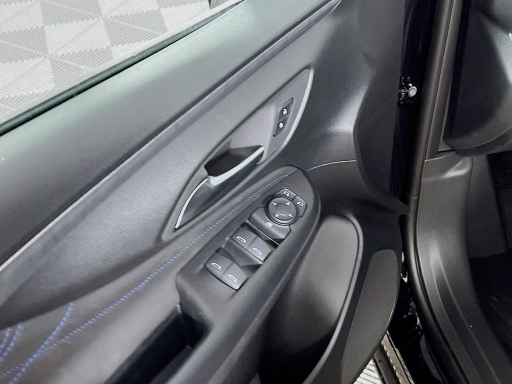 2026 Buick Envista Sport Touring - Photo 15