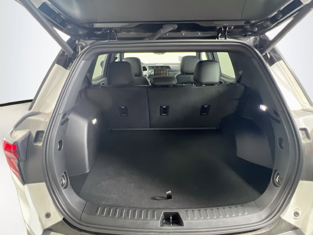 2026 GMC Terrain AT4 - Photo 24