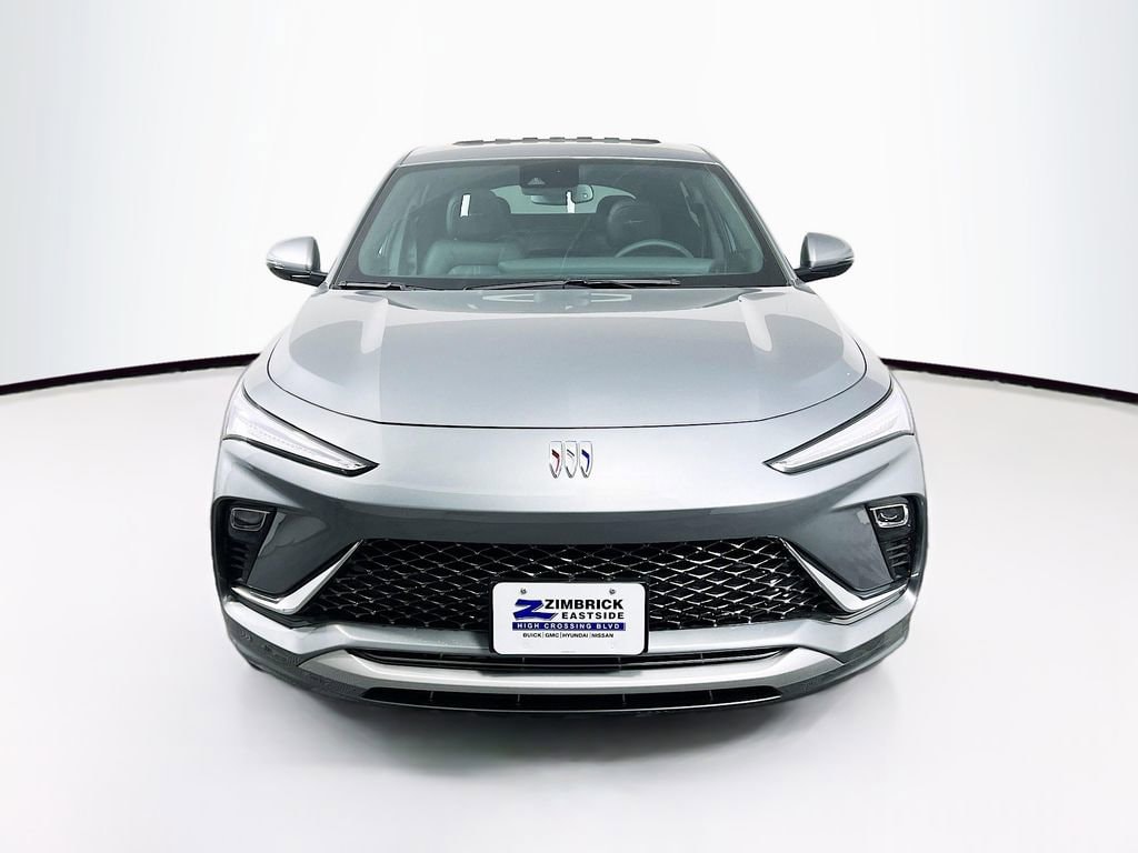 New 2026 Buick Envista Avenir SUV