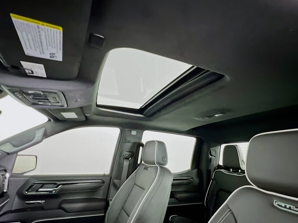 2026 GMC Sierra 1500 AT4X - Photo 22