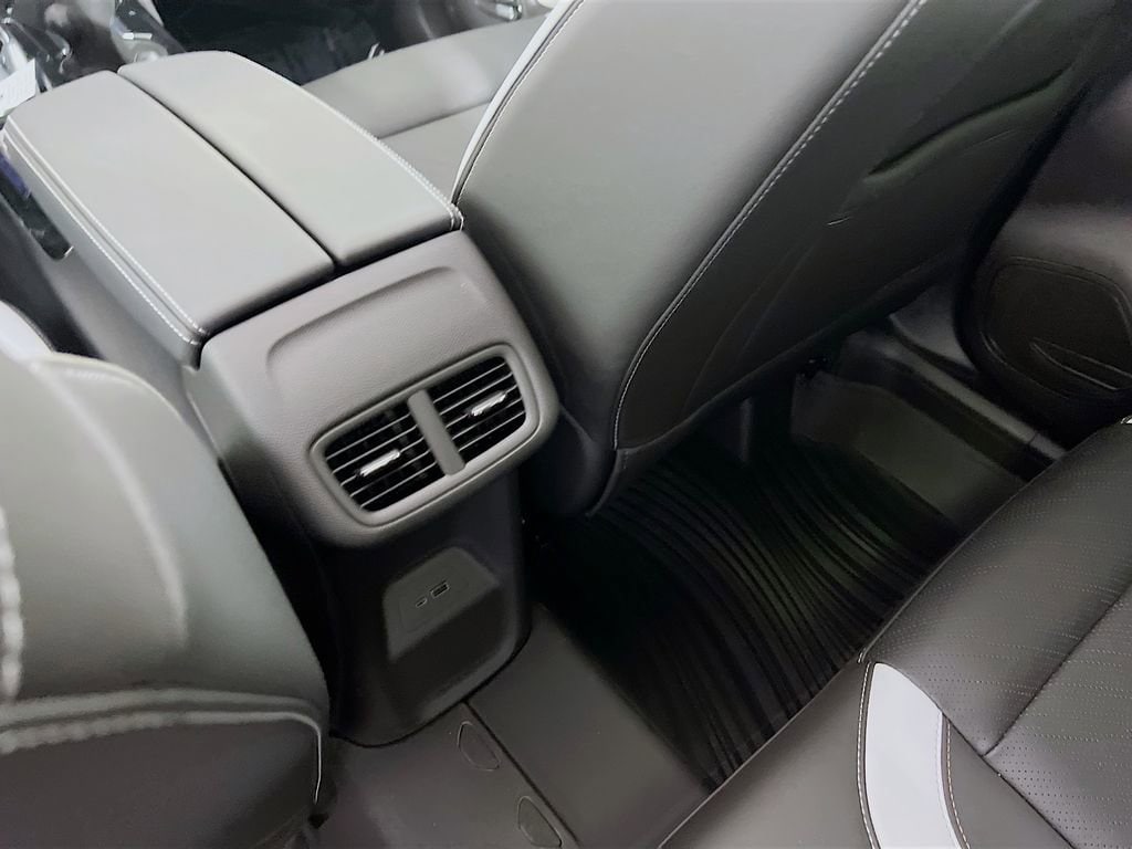 2026 Buick Envision Sport Touring - Photo 25