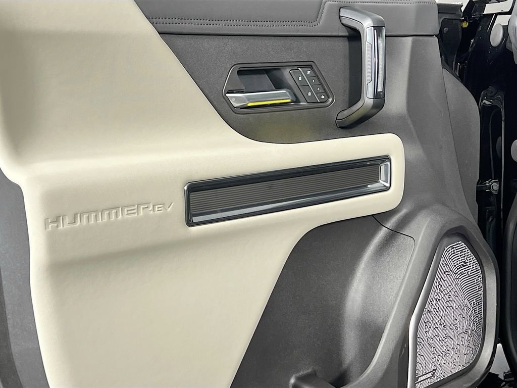 2026 GMC HUMMER EV 2X - Photo 18
