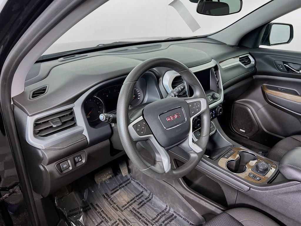 2023 GMC Acadia SLE - Photo 8
