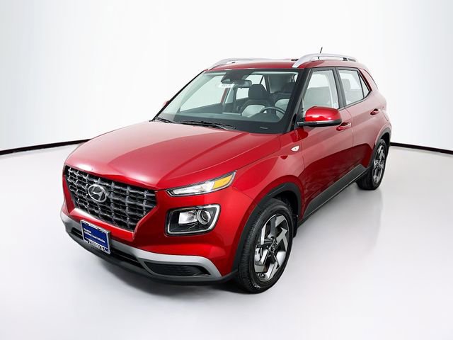2024 Hyundai Venue SEL photo 3