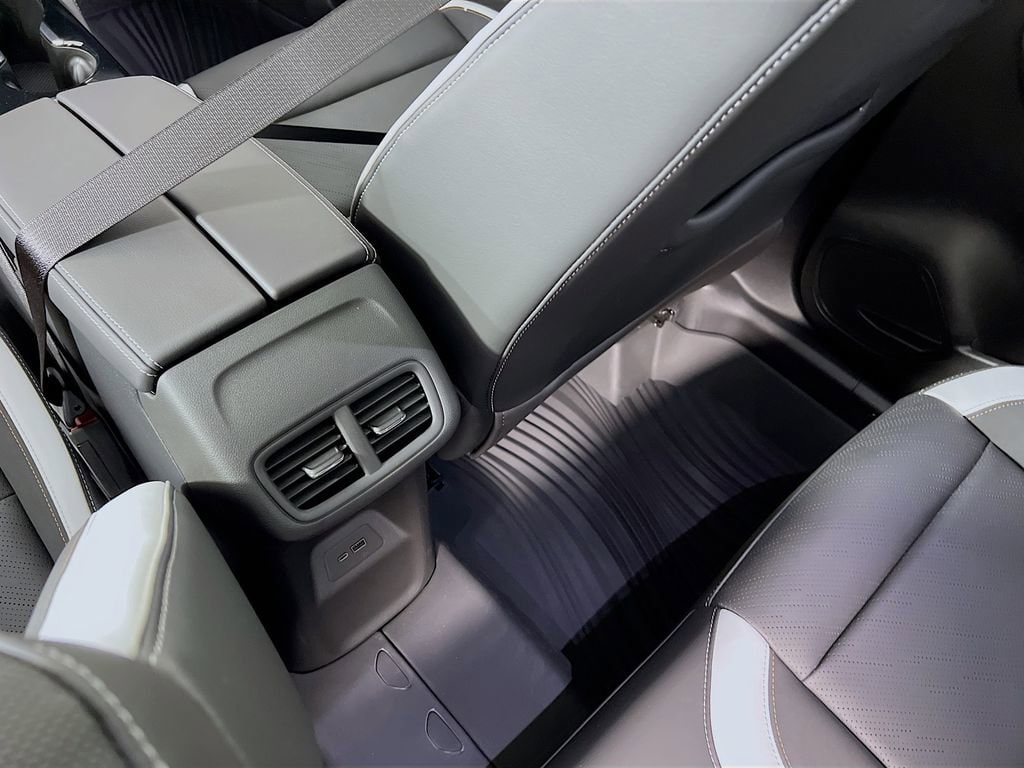 2026 Buick Envision Sport Touring - Photo 25