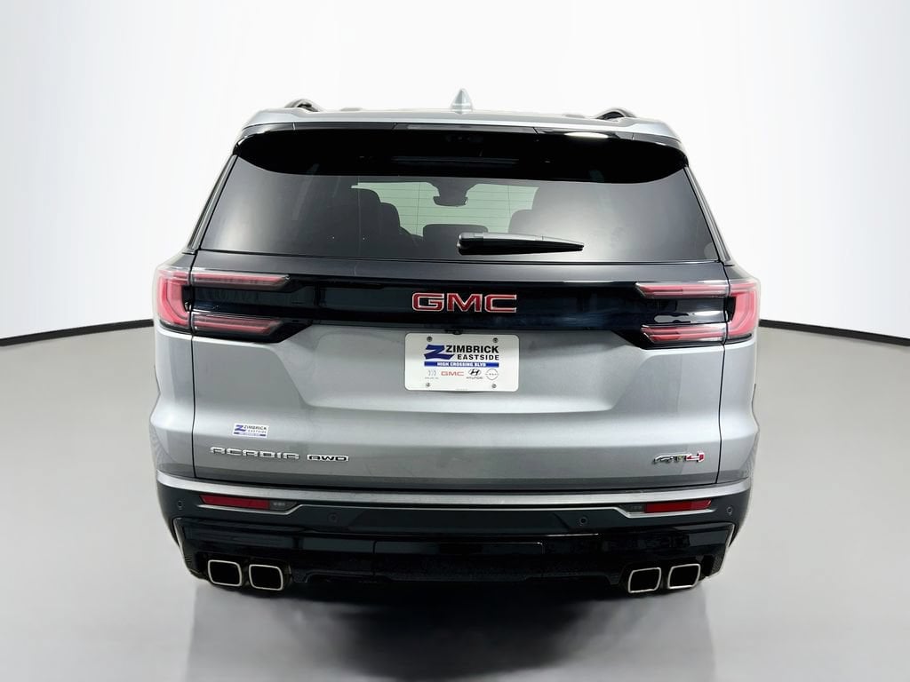 2025 GMC Acadia AT4 - Photo 6