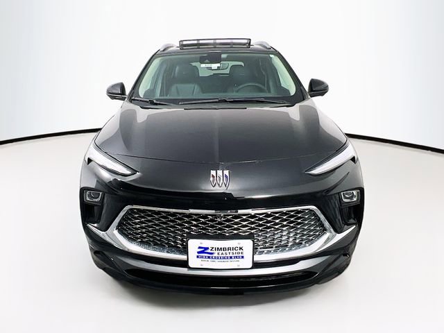 2025 Buick Encore GX Avenir photo 2
