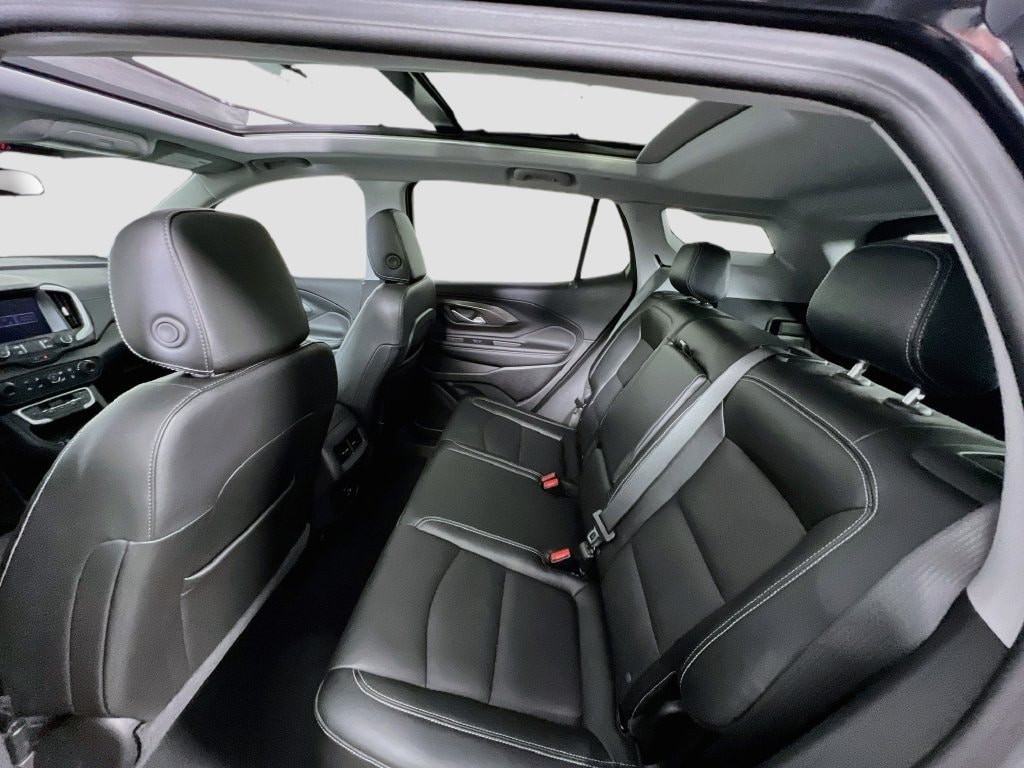 2024 GMC Terrain SLT - Photo 25