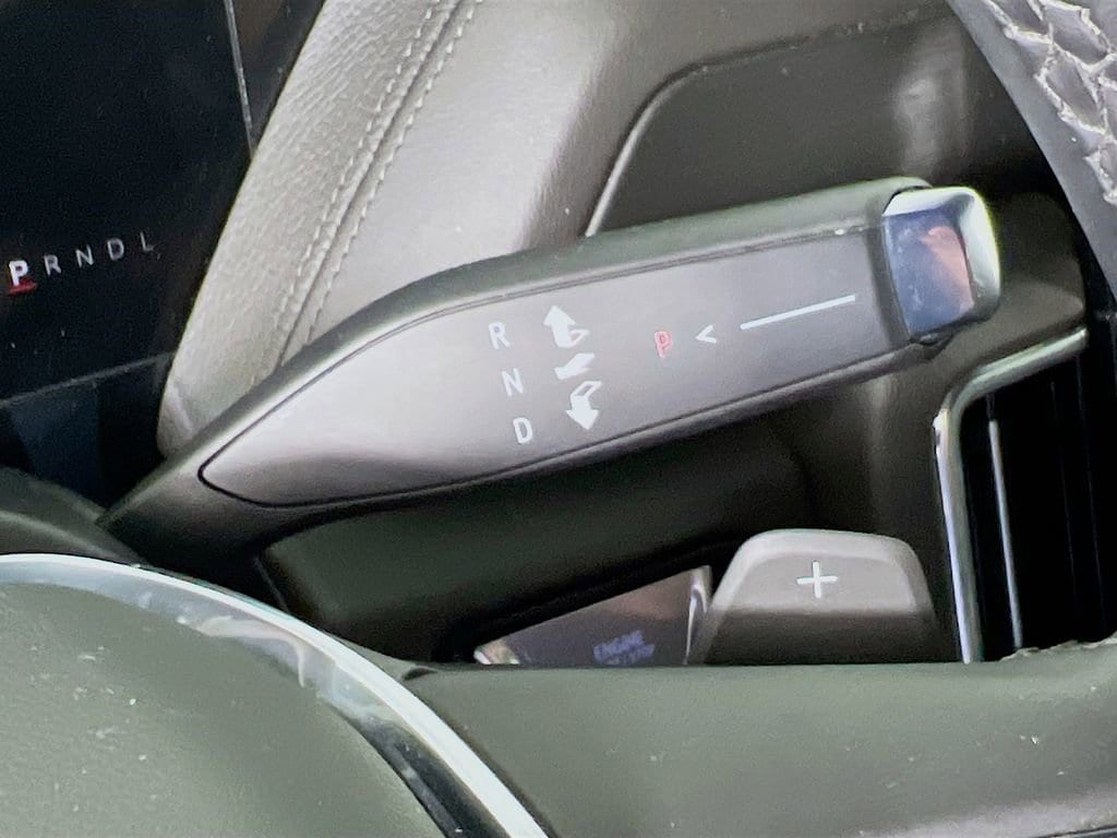 2025 GMC Yukon XL Denali - Photo 16