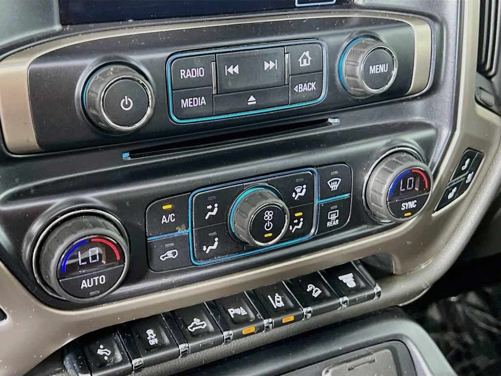 2018 GMC Sierra 3500 Denali HD Denali - Photo 15