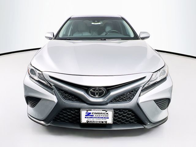 2018 Toyota Camry L photo 2