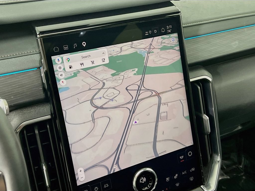 2025 GMC Acadia AT4 - Photo 13