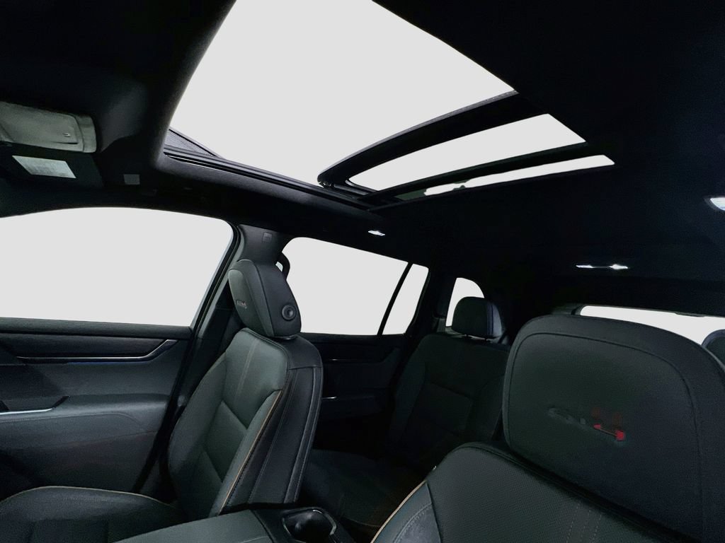 2026 GMC Acadia AT4 - Photo 20