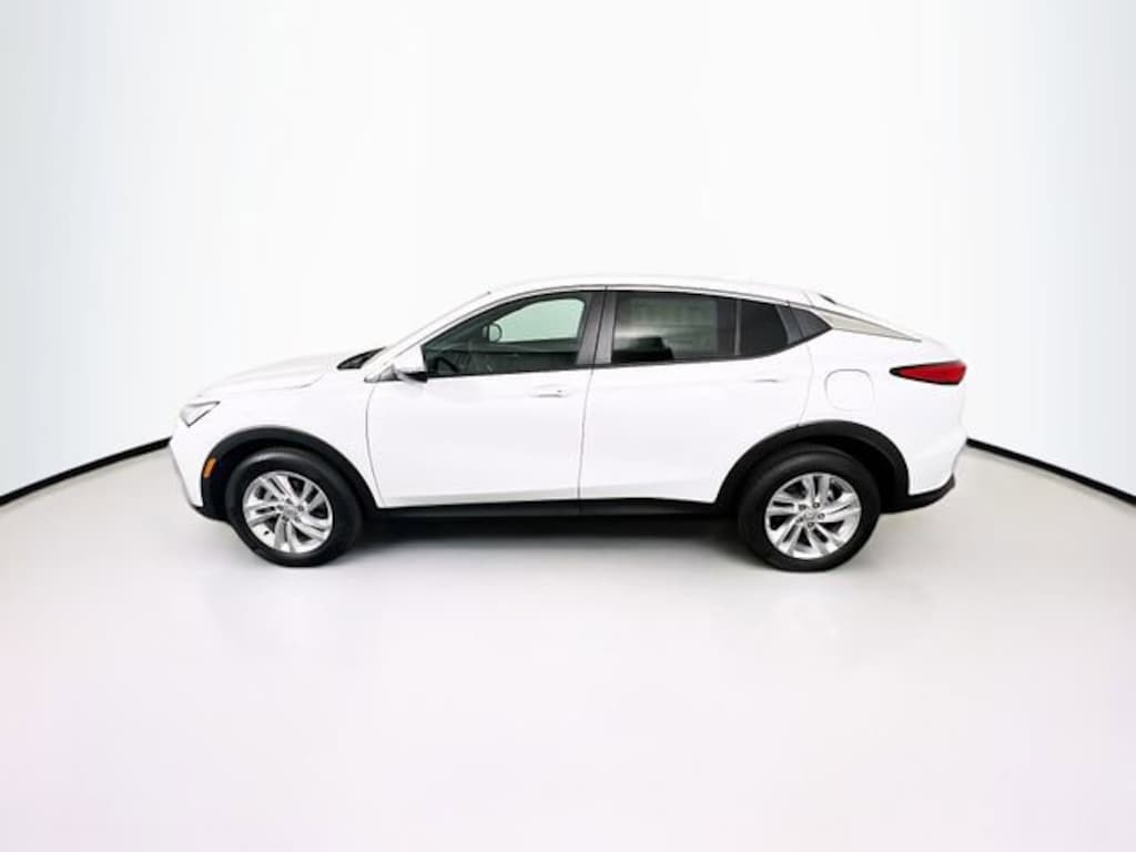 New 2025 Buick Envista Preferred SUV