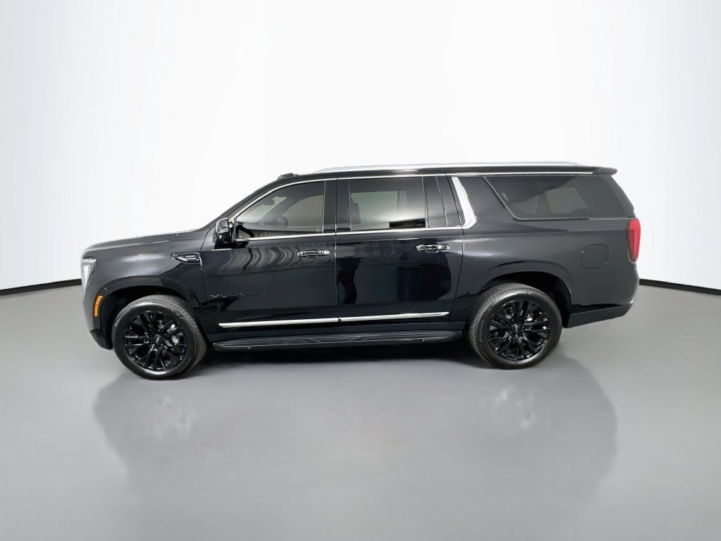2025 GMC Yukon XL Elevation - Photo 4
