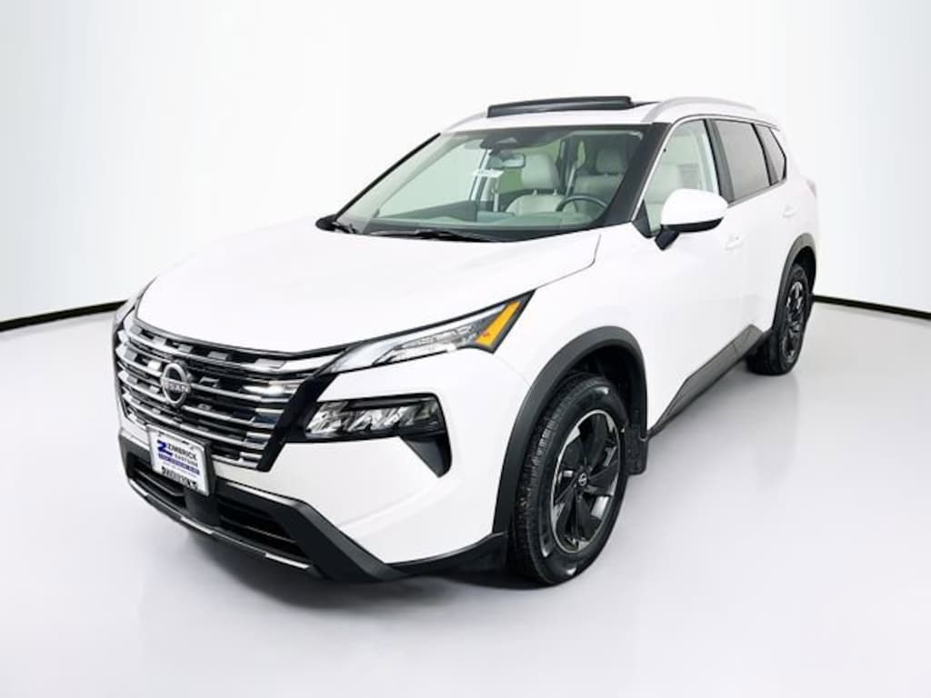 Used 2024 Nissan Rogue SV