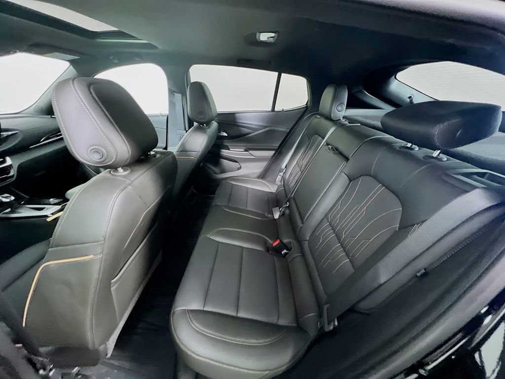 2025 Buick Envista Avenir - Photo 22