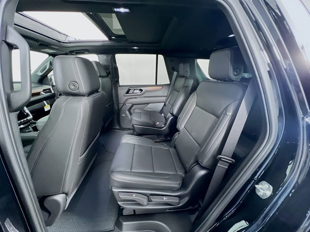 2026 GMC Yukon Denali - Photo 24