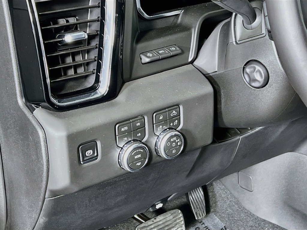 2026 GMC Sierra 1500 Denali - Photo 9