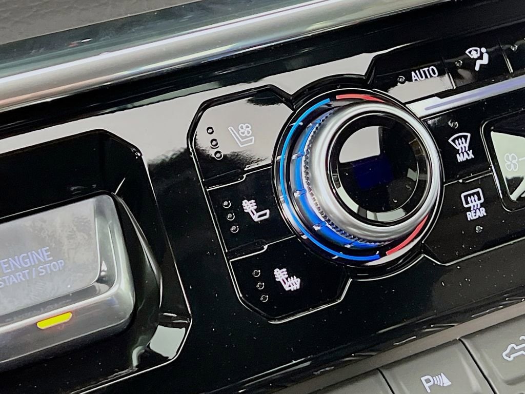 2026 GMC Sierra 3500HD Denali - Photo 19